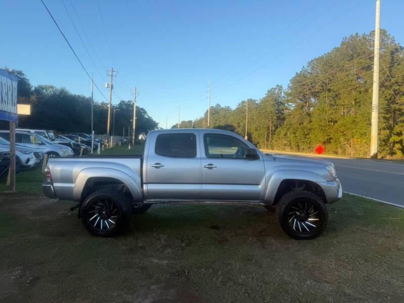Toyota Tacoma PreRunner Double Cab V6 5AT 2WD 2015