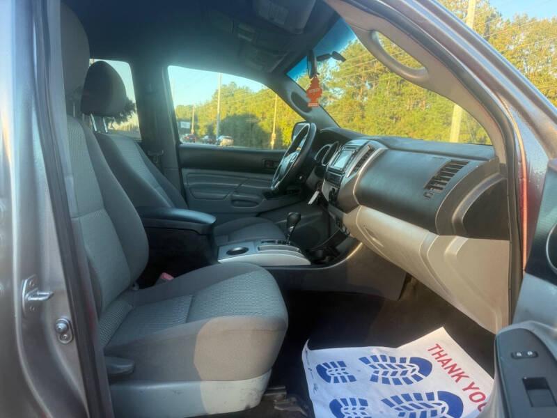 Toyota Tacoma PreRunner Double Cab V6 5AT 2WD 2015