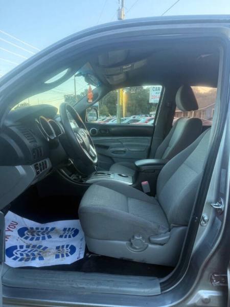 Toyota Tacoma PreRunner Double Cab V6 5AT 2WD 2015