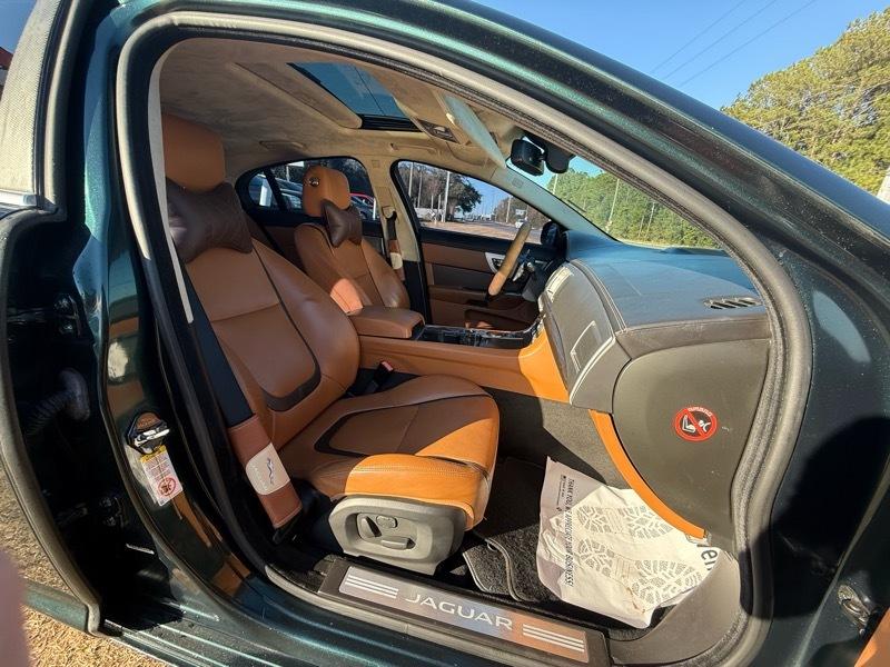 Jaguar XF-Series XF 3.0 Sport 2015