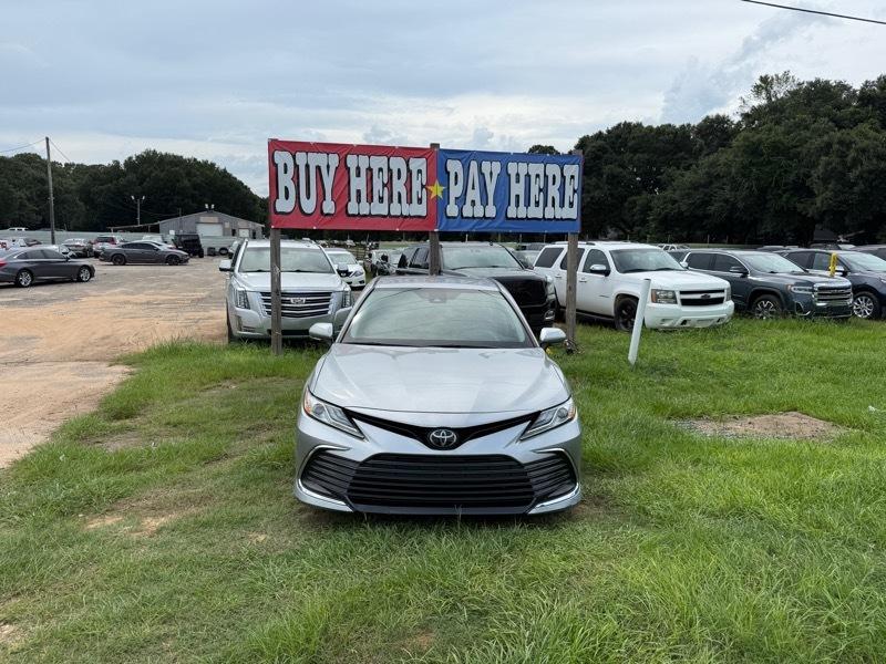 Toyota Camry XLE 2022