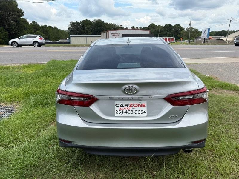 Toyota Camry XLE 2022