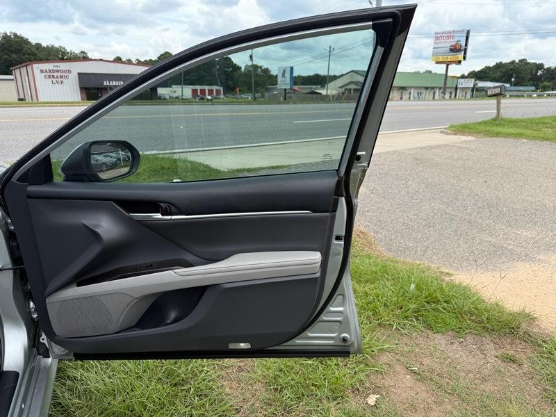 Toyota Camry XLE 2022