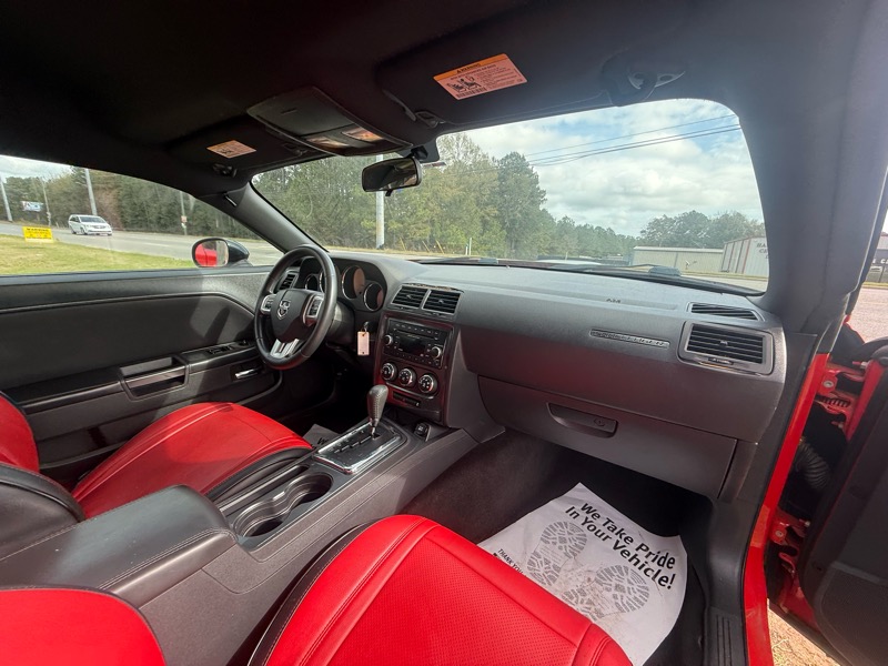 Dodge Challenger SXT 2014