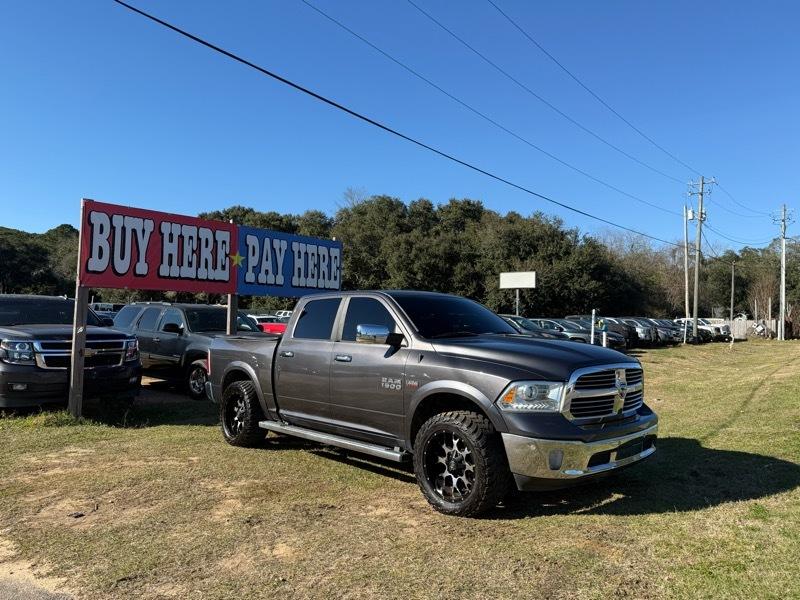 RAM 1500 Laramie Crew Cab SWB 2WD 2016