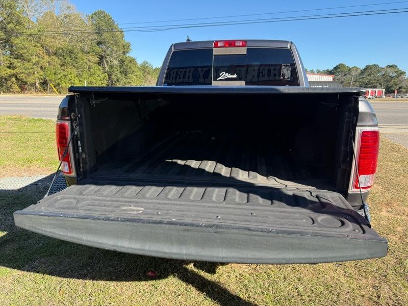 RAM 1500 Laramie Crew Cab SWB 2WD 2016