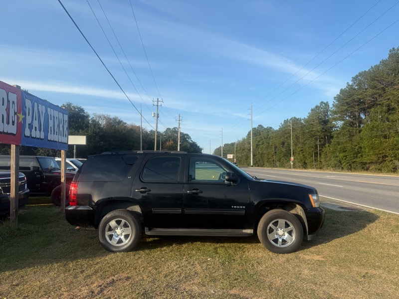 Chevrolet Tahoe LT 4WD 2011