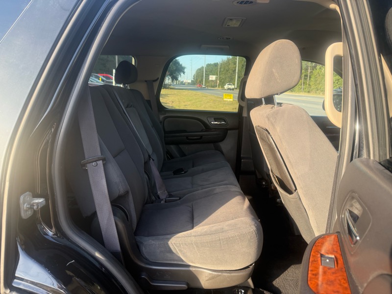 Chevrolet Tahoe LT 4WD 2011