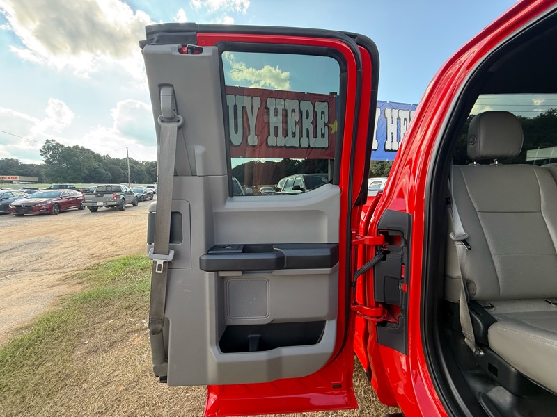 Ford F-150 4WD SuperCab 145" XL 2018