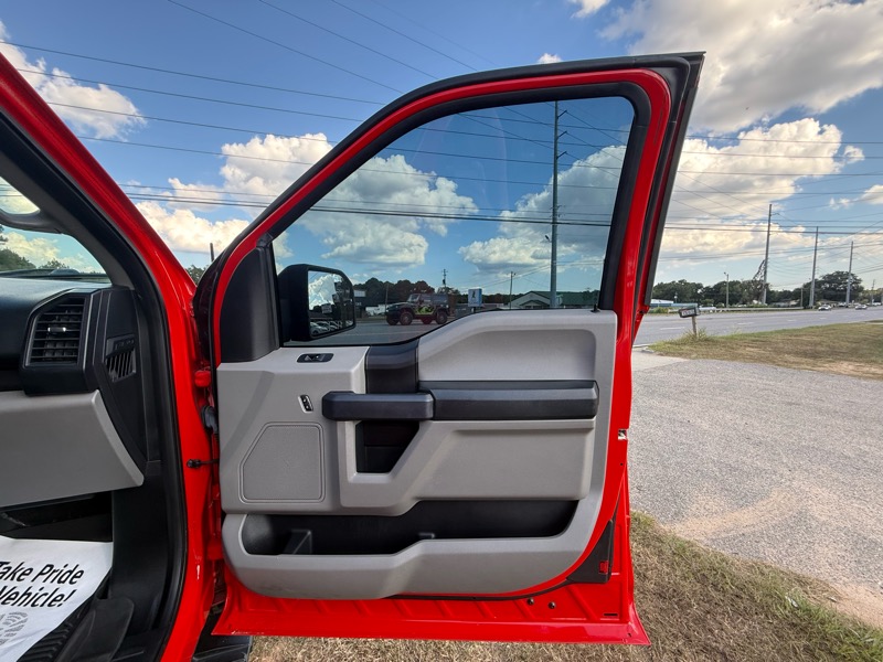 Ford F-150 4WD SuperCab 145" XL 2018