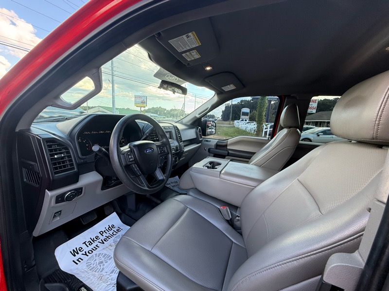 Ford F-150 4WD SuperCab 145" XL 2018