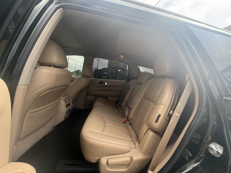 Nissan Pathfinder Platinum 4WD 2018