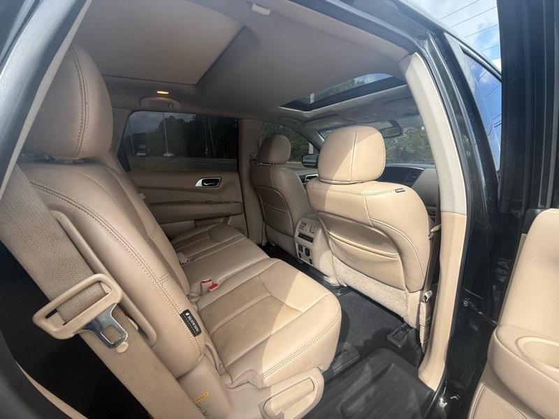 Nissan Pathfinder Platinum 4WD 2018