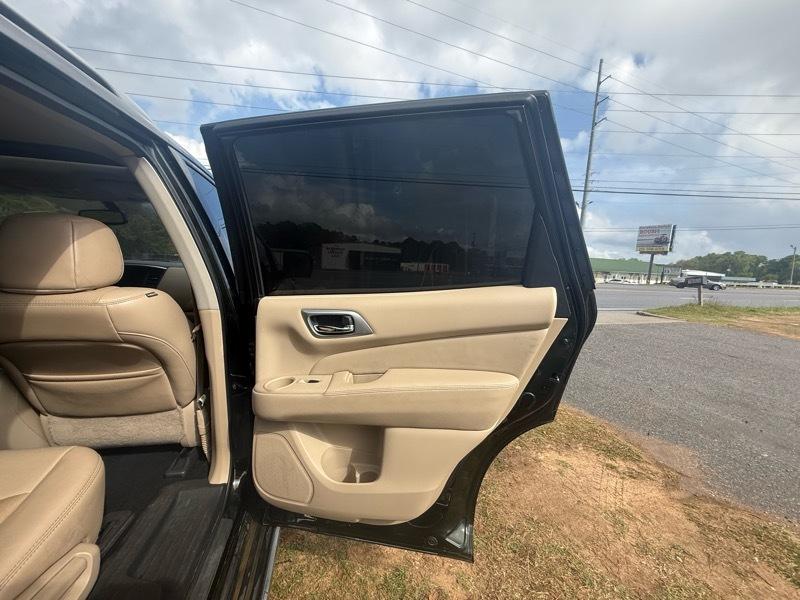 Nissan Pathfinder Platinum 4WD 2018