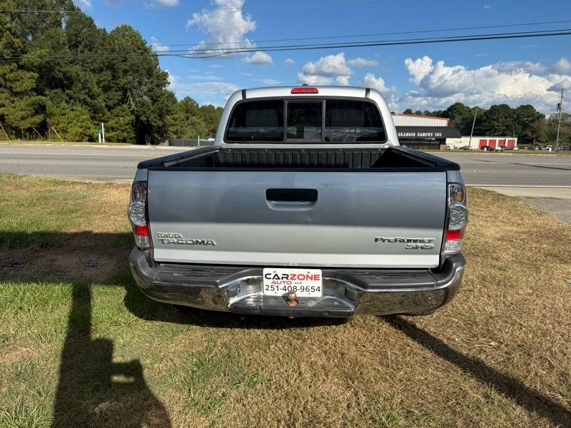 Toyota Tacoma PreRunner Double Cab Auto 2WD 2011