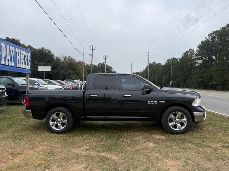 RAM 1500 Express 4x4 Quad Cab 6'4" Box 2016