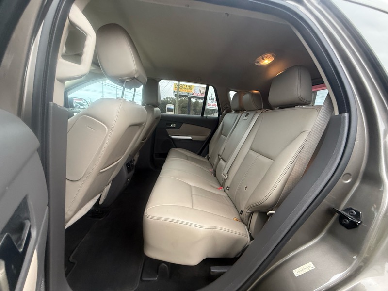 Ford Edge SEL FWD 2013