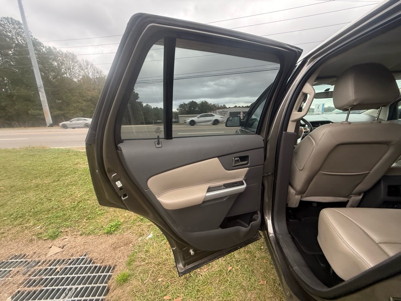 Ford Edge SEL FWD 2013