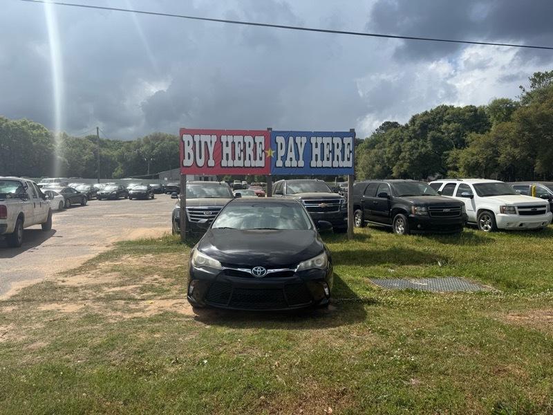 2017 Toyota Camry SE