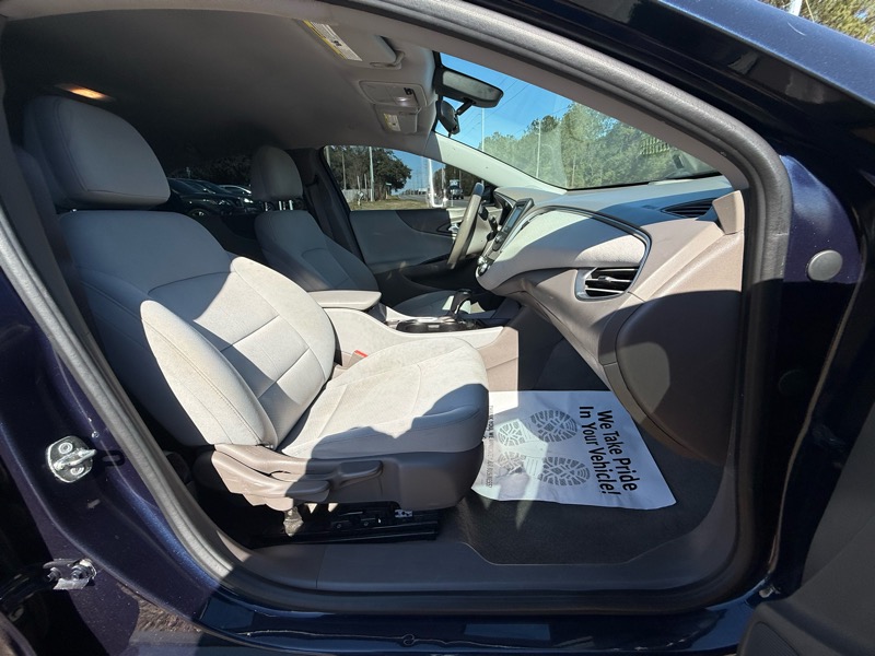 Chevrolet Malibu LS 2018