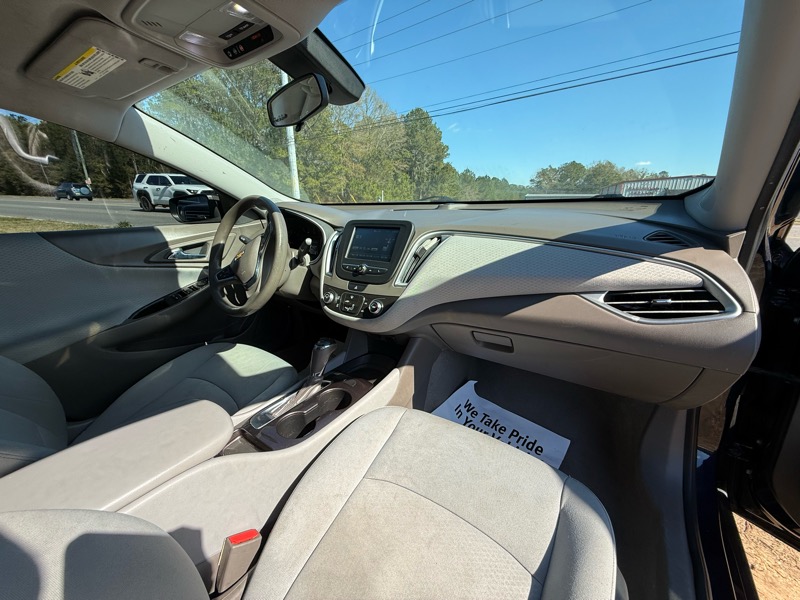 Chevrolet Malibu LS 2018