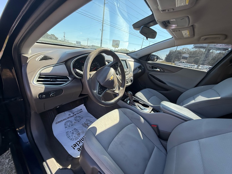 Chevrolet Malibu LS 2018