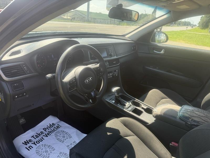 Kia Optima LX 2017