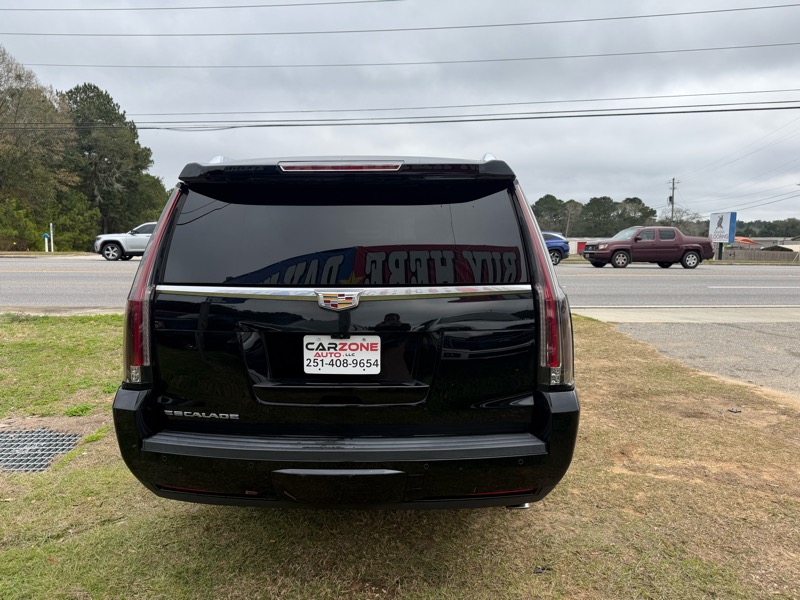 Cadillac Escalade ESV 2WD Luxury 2017