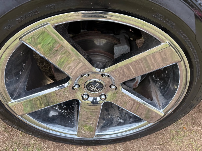 Cadillac Escalade ESV 2WD Luxury 2017