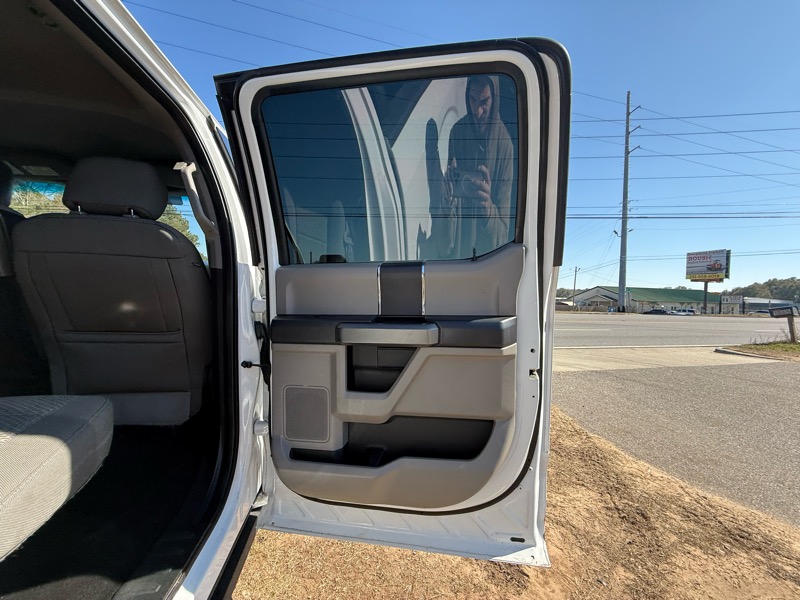 Ford F-150 2WD SuperCrew 139" XL 2018