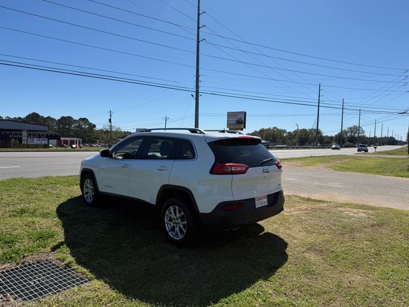 Jeep Cherokee Latitude FWD 2016