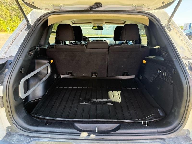 Jeep Cherokee Latitude FWD 2016
