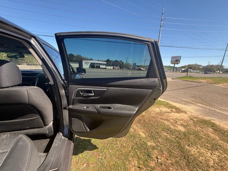 Nissan Altima 2.5 SR 2016