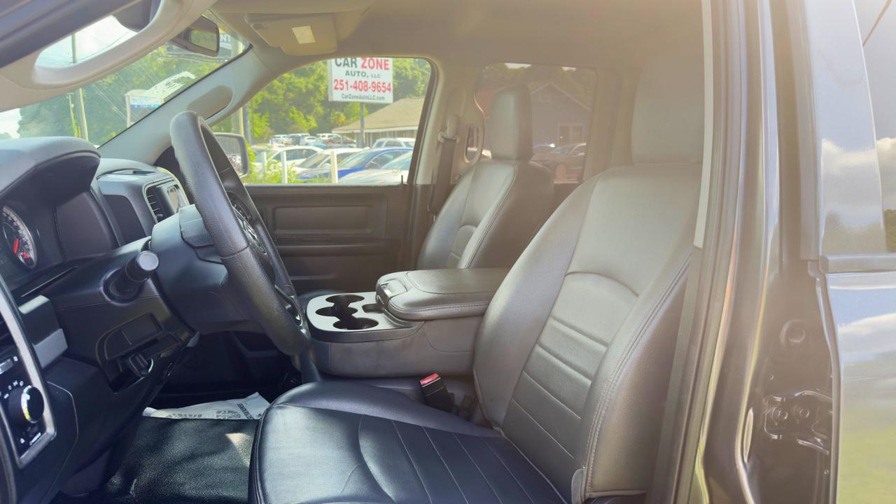 RAM 1500 Classic Tradesman Quad Cab 2WD 2019