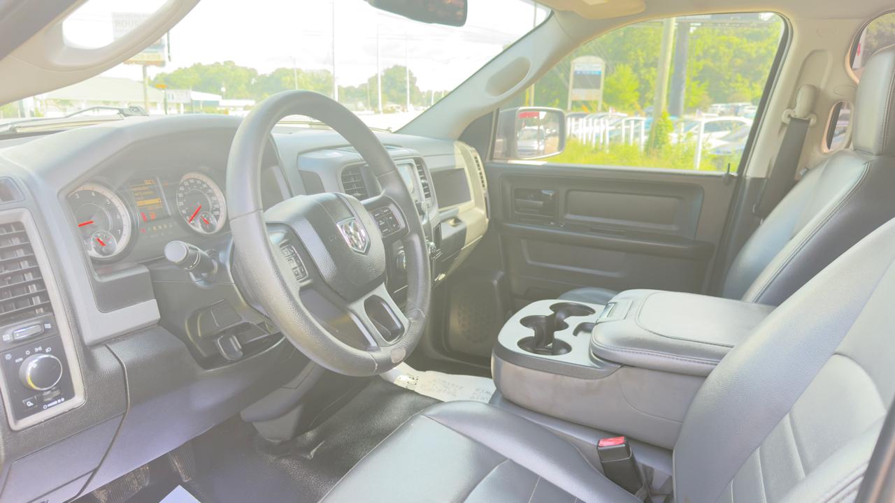 RAM 1500 Classic Tradesman Quad Cab 2WD 2019