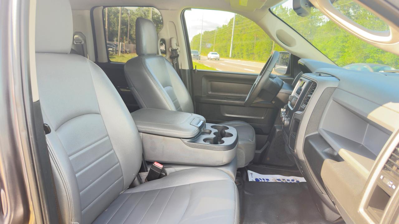 RAM 1500 Classic Tradesman Quad Cab 2WD 2019