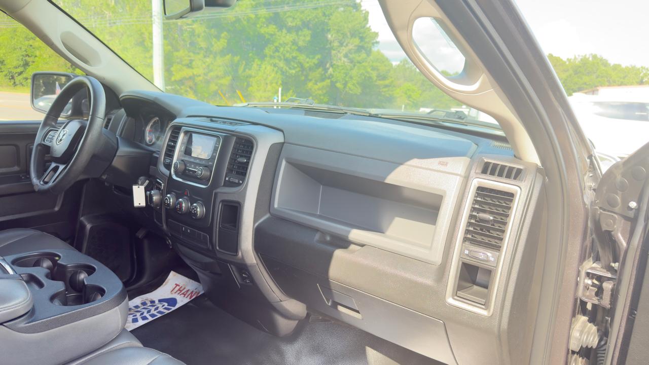 RAM 1500 Classic Tradesman Quad Cab 2WD 2019