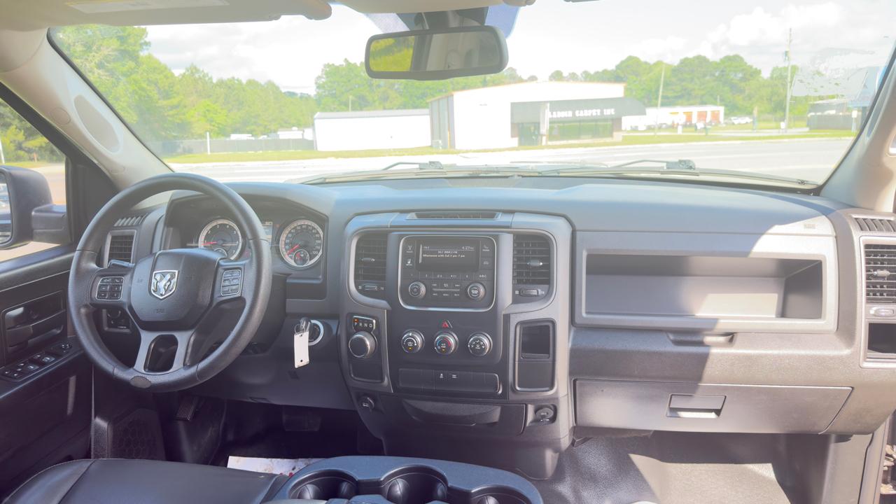 RAM 1500 Classic Tradesman Quad Cab 2WD 2019