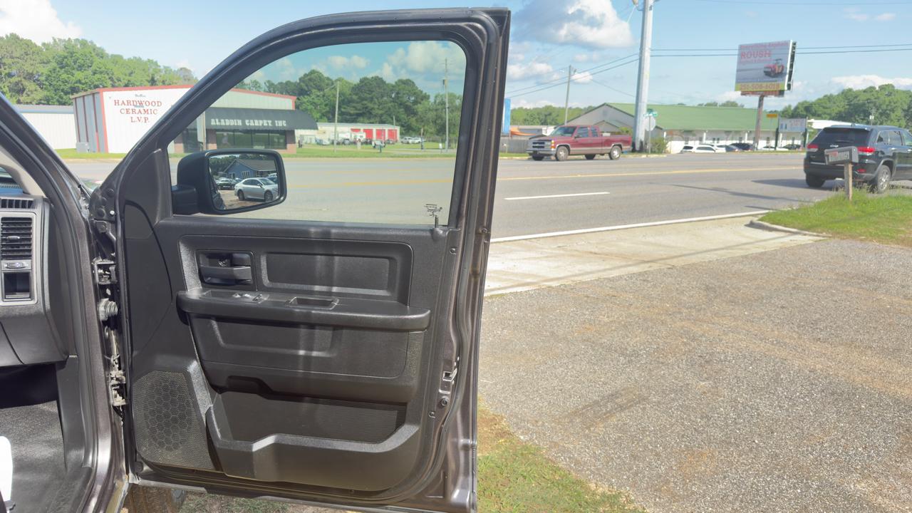 RAM 1500 Classic Tradesman Quad Cab 2WD 2019