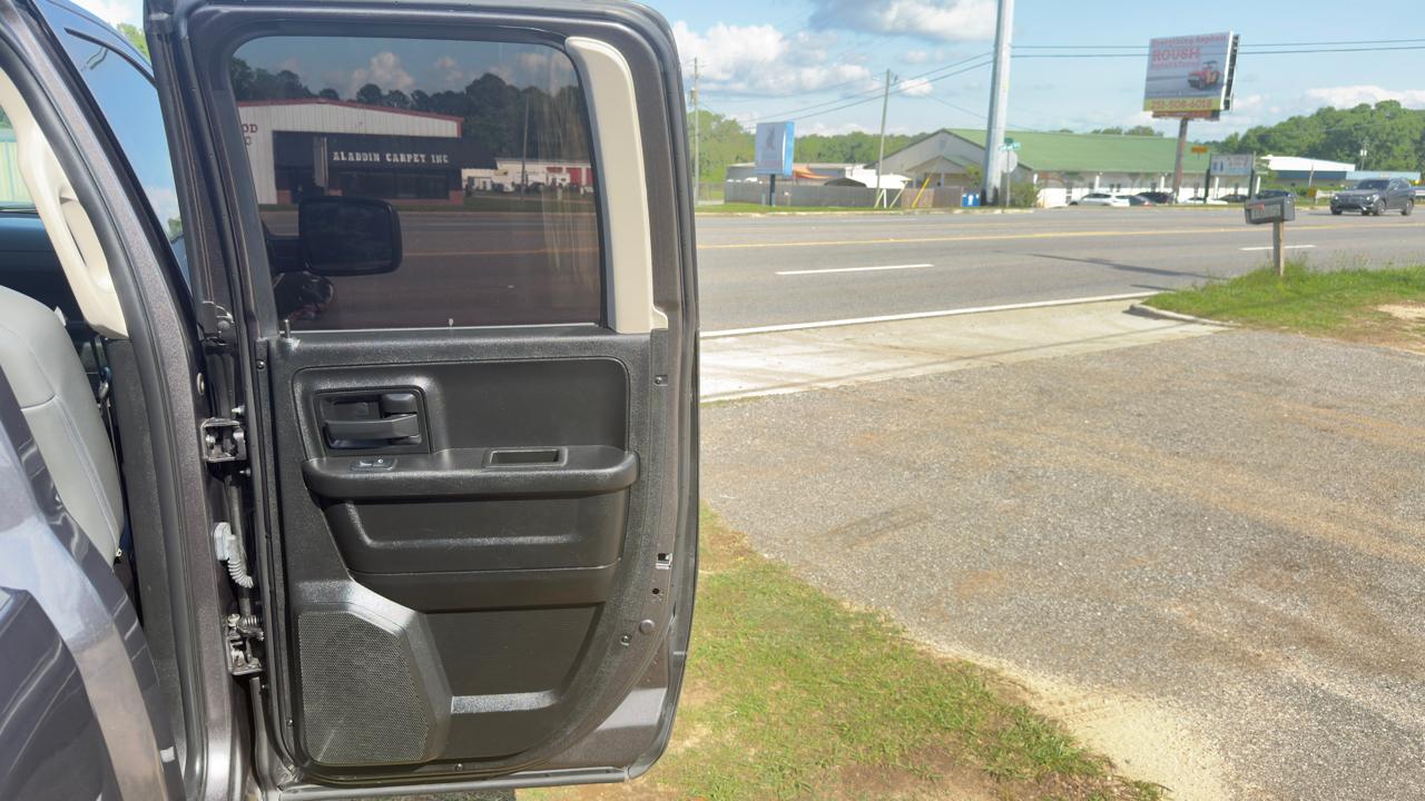 RAM 1500 Classic Tradesman Quad Cab 2WD 2019