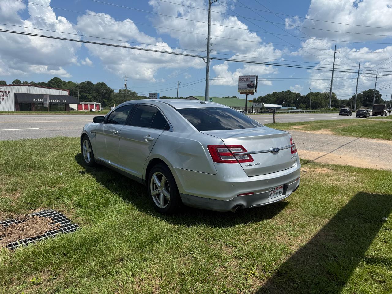 Ford Taurus Limited FWD 2019