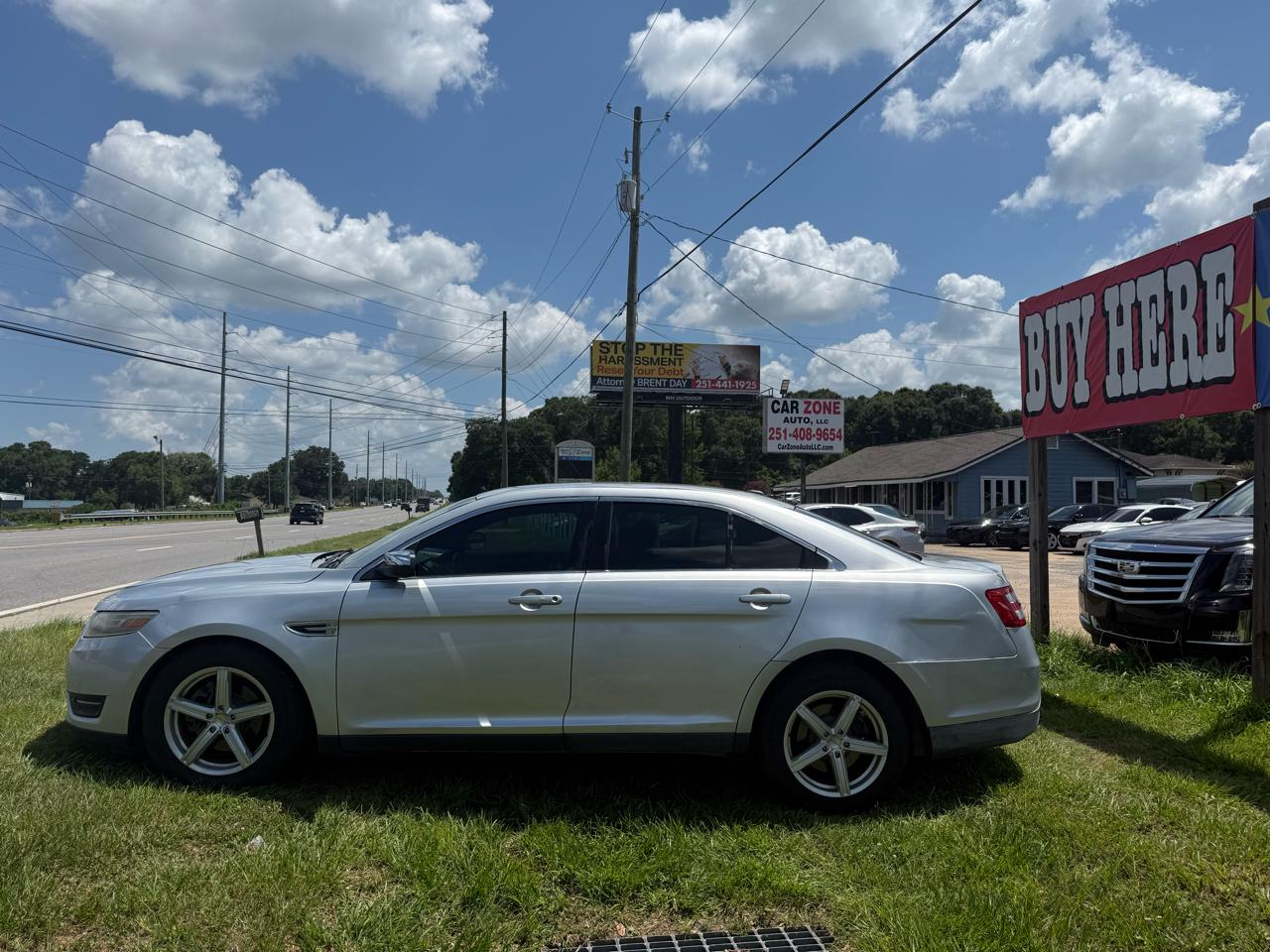 Ford Taurus Limited FWD 2019