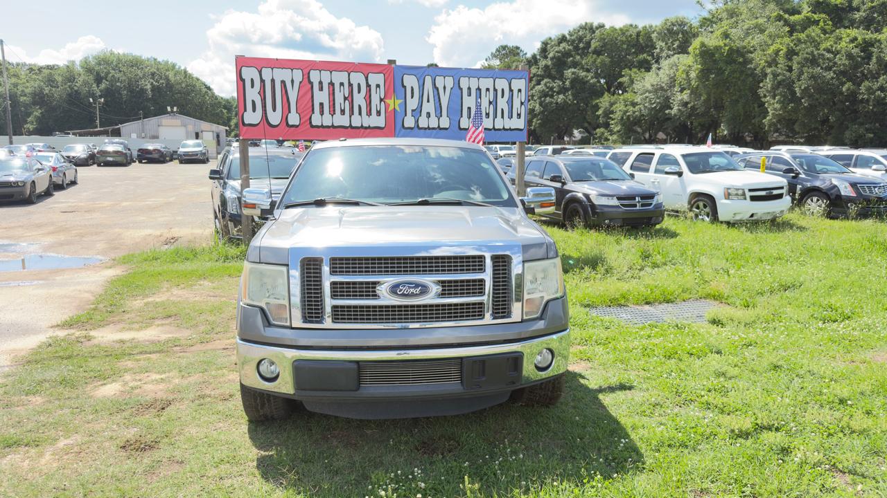 2011 Ford F-150 XLT SuperCrew 145-in's photo