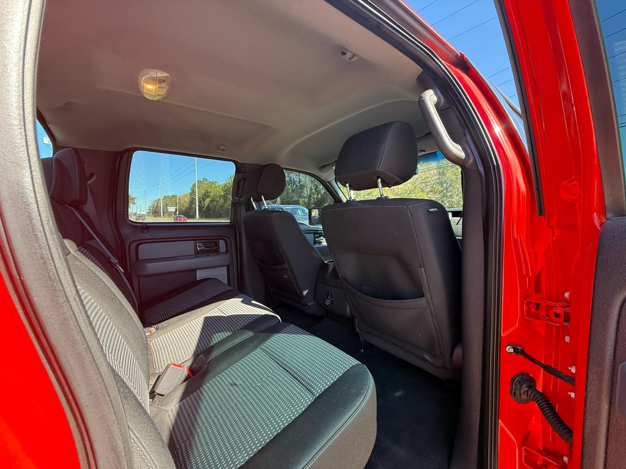 Ford F-150 XL SuperCrew 5.5-ft. Bed 2WD 2014
