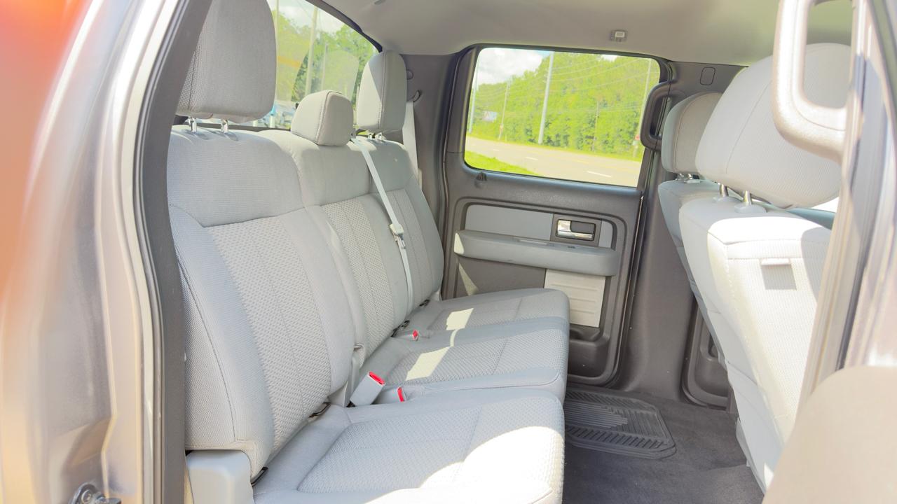 Ford F-150 XL SuperCrew 5.5-ft. Bed 2WD 2014
