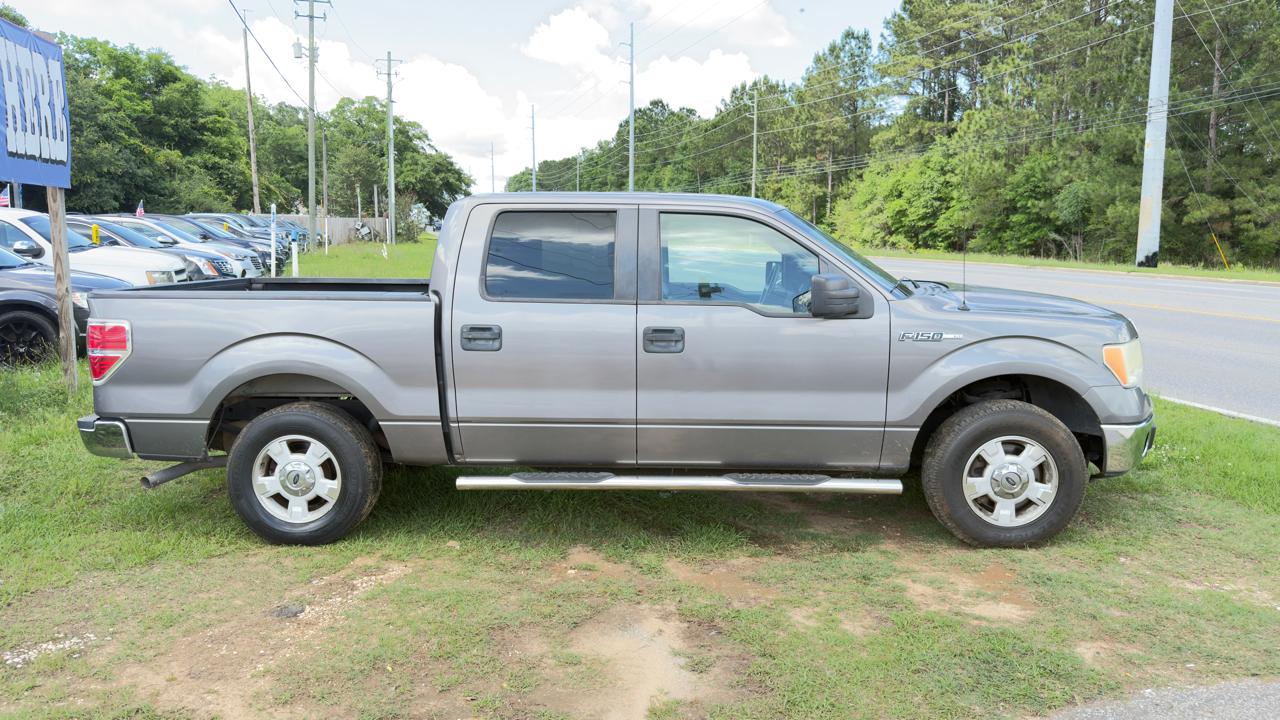 Ford F-150 XL SuperCrew 5.5-ft. Bed 2WD 2014