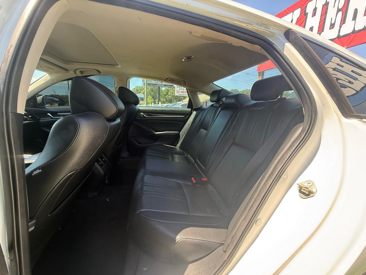 Honda Accord Touring 2.0T 2019