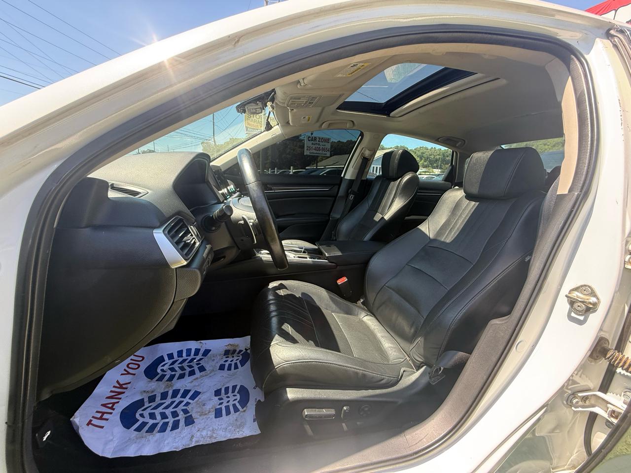 Honda Accord Touring 2.0T 2019