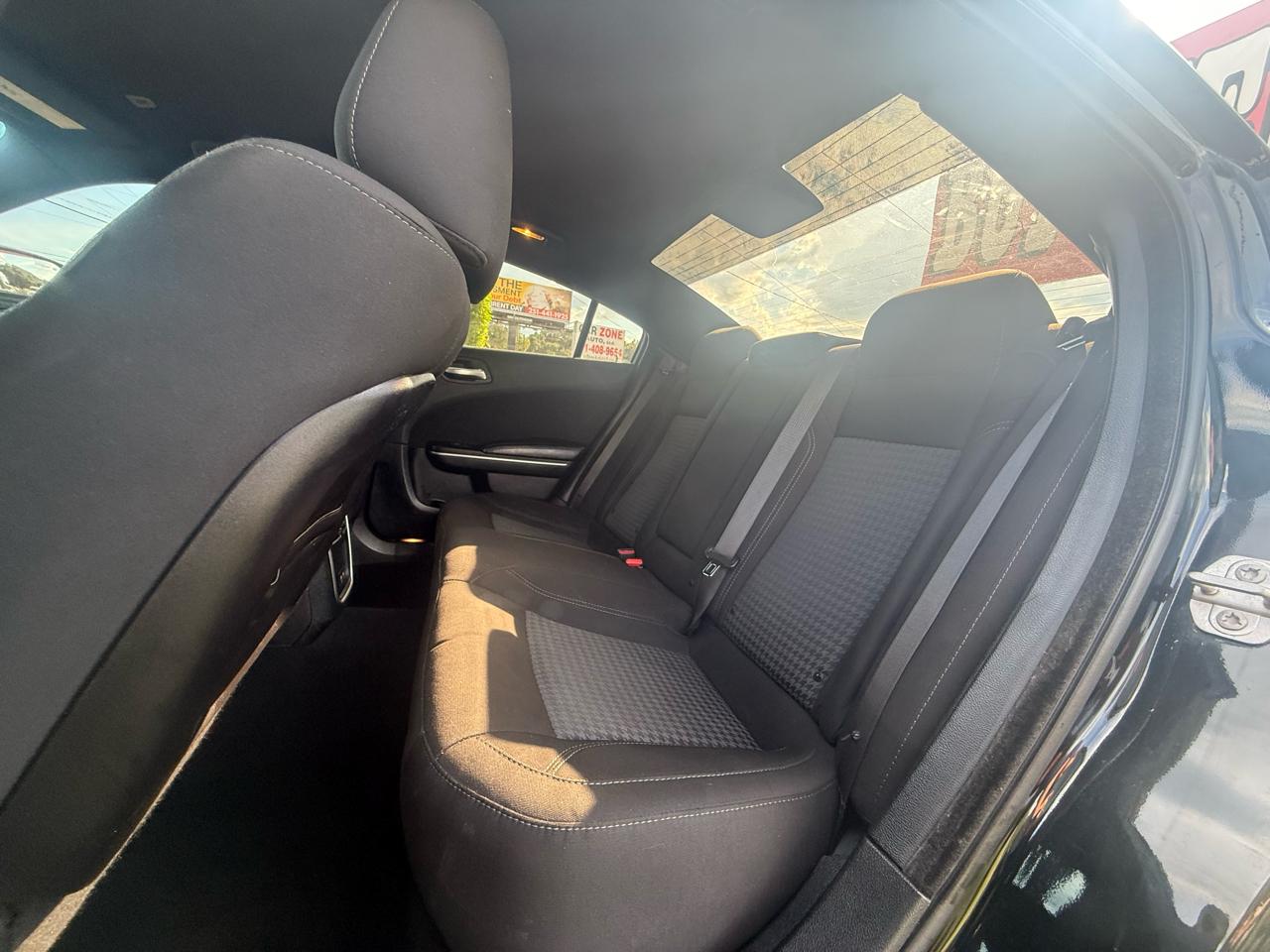 Dodge Charger SXT 2019