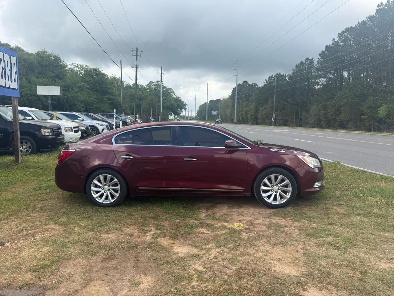 Buick LaCrosse Base FWD 2015